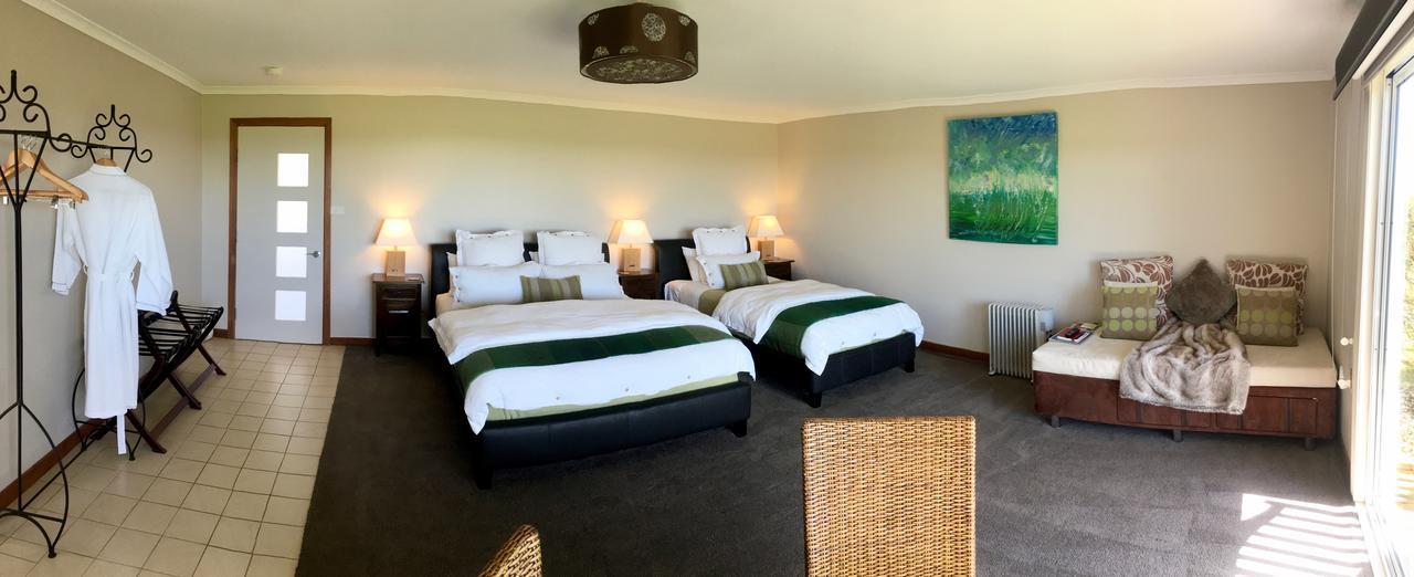 Cable Station Accommodation Stanley Bagian luar foto